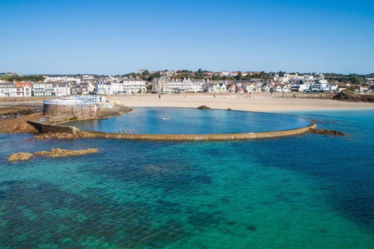 Ommaroo Hotel Saint Helier Jersey Dış mekan fotoğraf