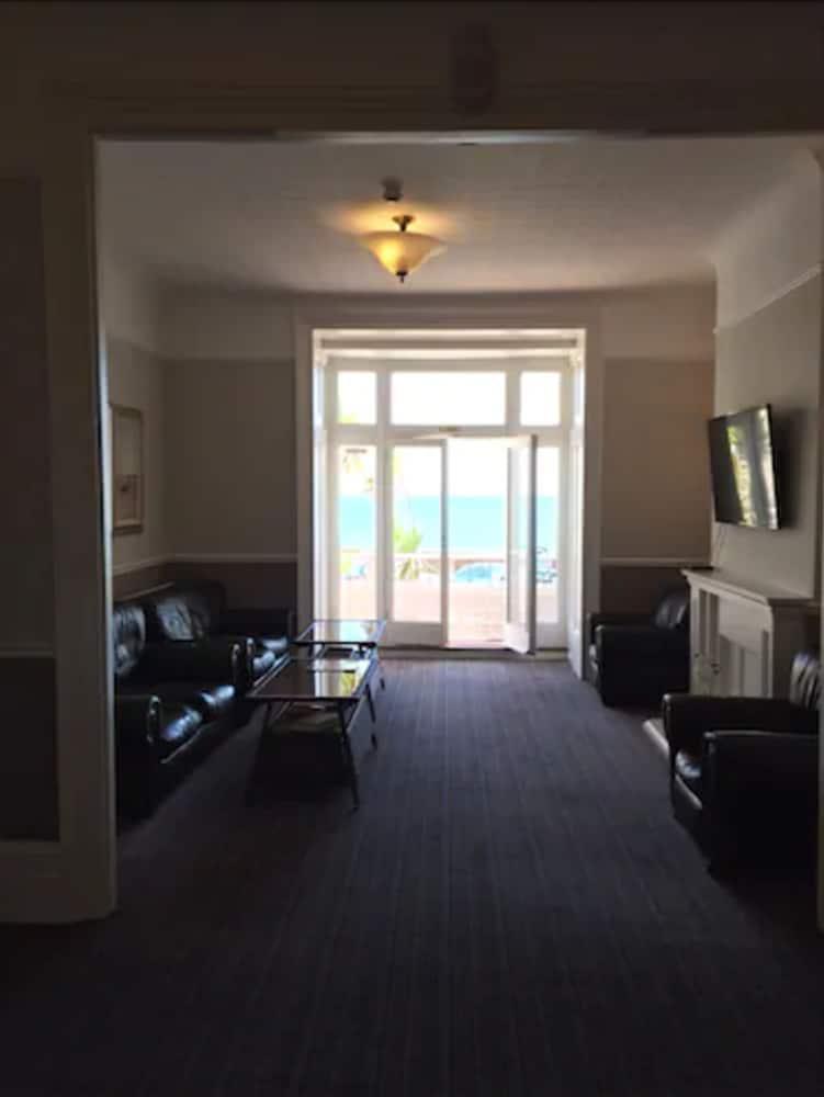 Ommaroo Hotel Saint Helier Jersey Dış mekan fotoğraf
